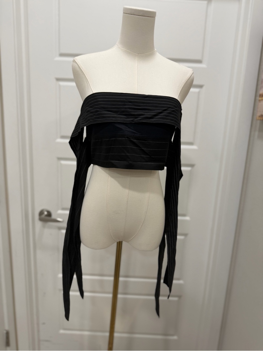 ZARA STRAPLESS MULTI-POSITIONAL TIE CROP TOP - Picture 6 of 10